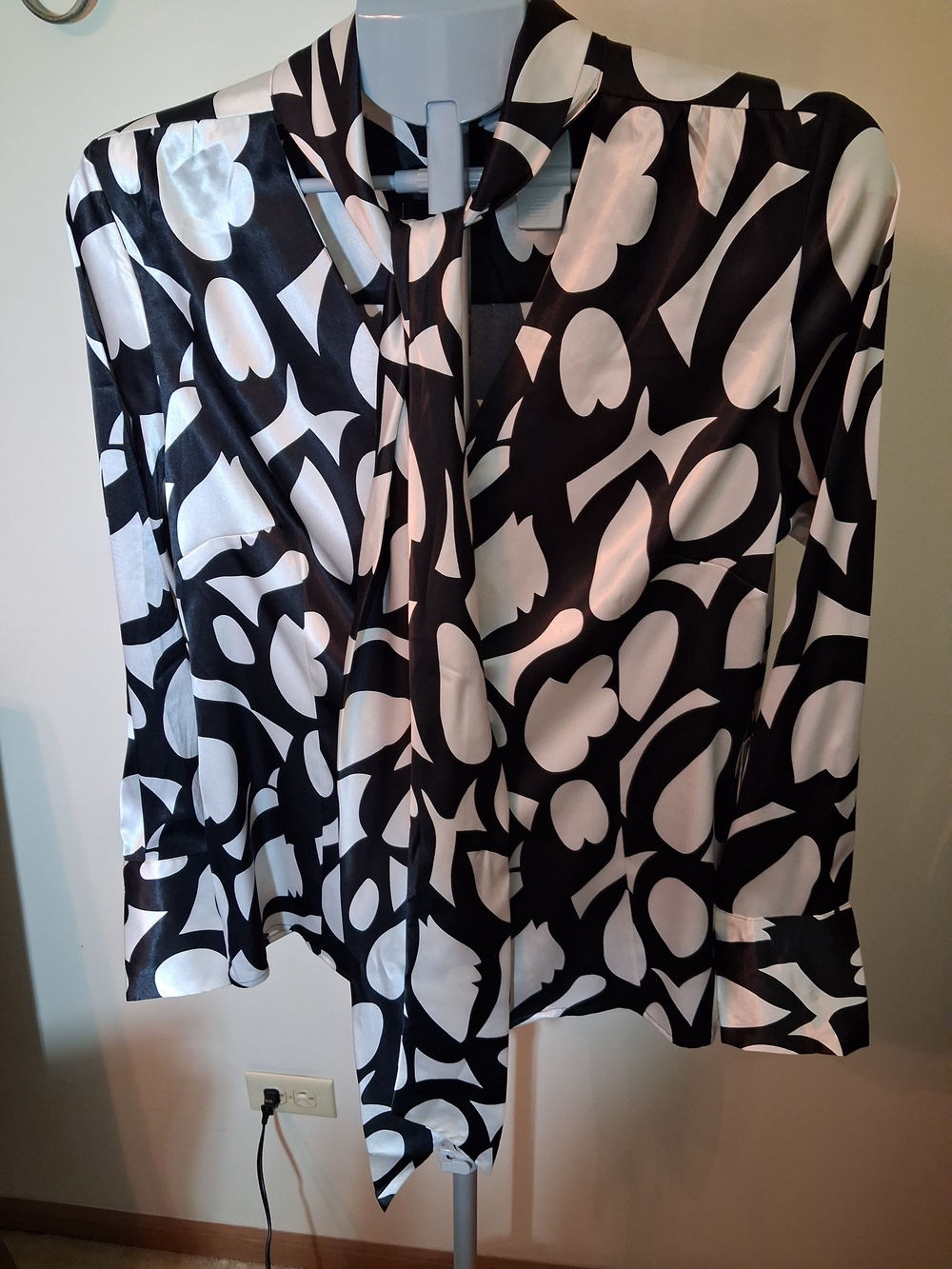 BCBGMaxAzria Black and White Abstract Tie-Neck Blouse